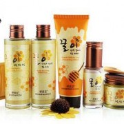 高爾夫GOLF 蜜蚕丝面膜水乳化妆品套装