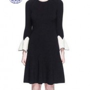 高爾夫GOLF修身显瘦喇叭袖针织连衣裙