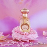 五款高逼格的小众女士香水 拒绝撞香